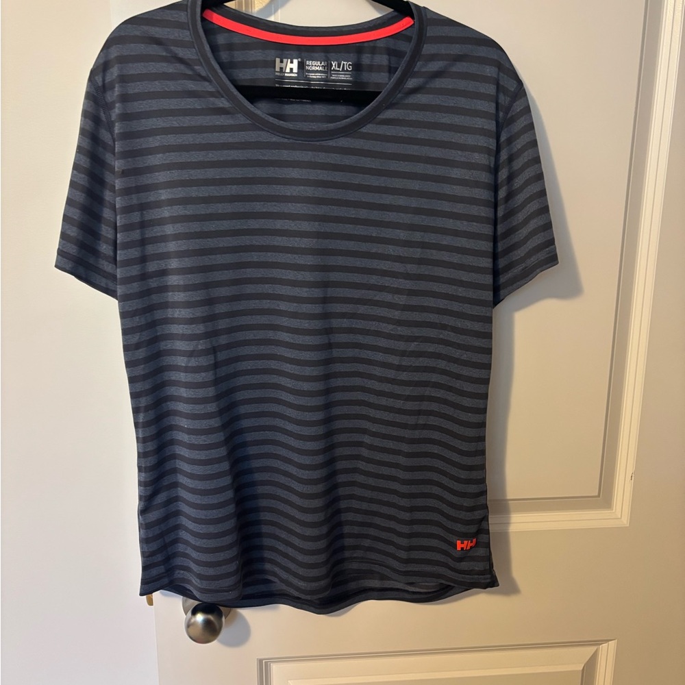 Helly Hansen Blue and Red Short Sleeve Tee